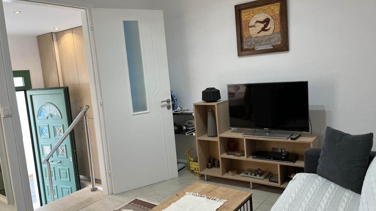 Angelos House Deluxe Apartments 스키아토스 타운 외부 사진