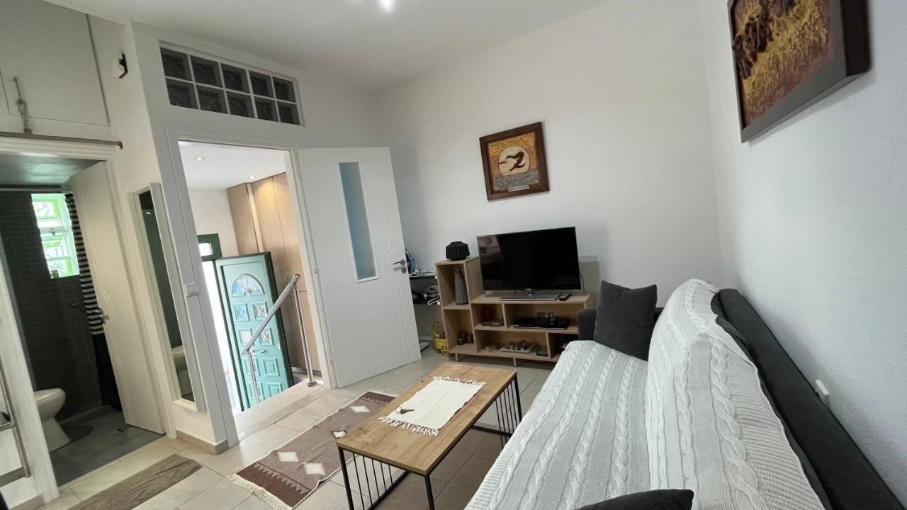 Angelos House Deluxe Apartments 스키아토스 타운 외부 사진